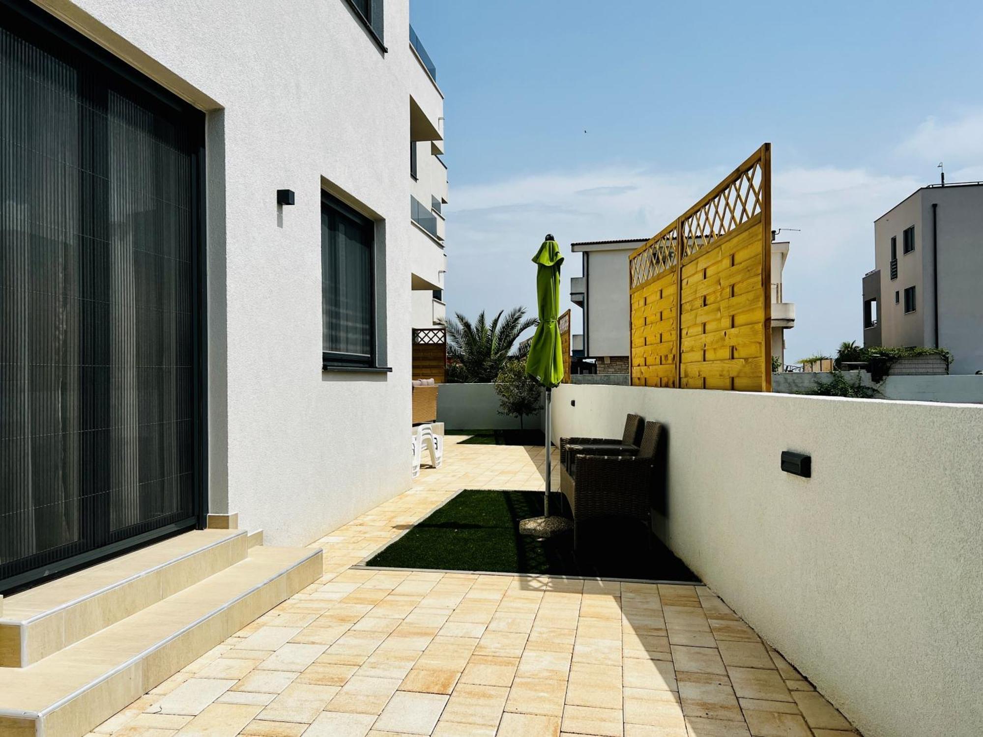 The Apartment Vir